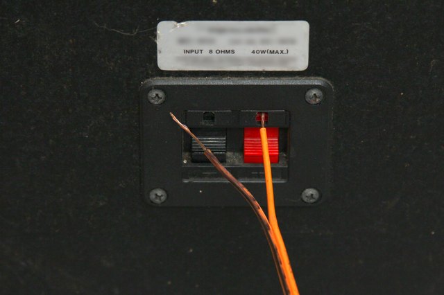 speaker-wires-positive-negative-color