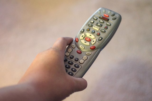 How Do I Program My Directv Remote To My Tv
