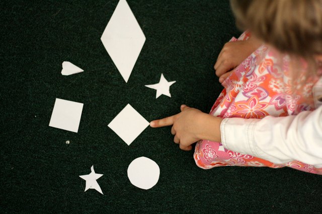 ideas-for-teaching-the-diamond-shape-to-preschoolers-ehow