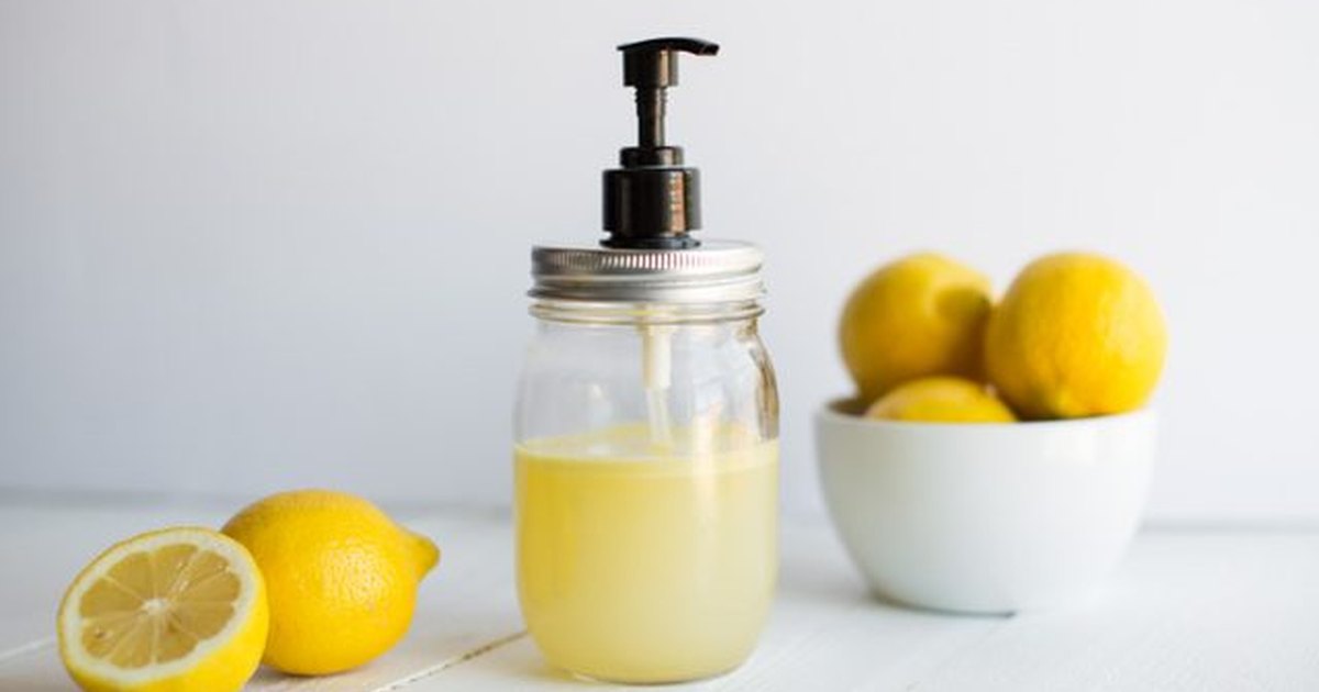 Cómo hacer jabón líquido para manos de limón y aceite de oliva | eHow