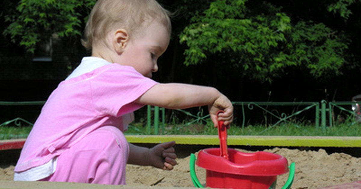 is-play-sand-safe-for-children-ehow-uk