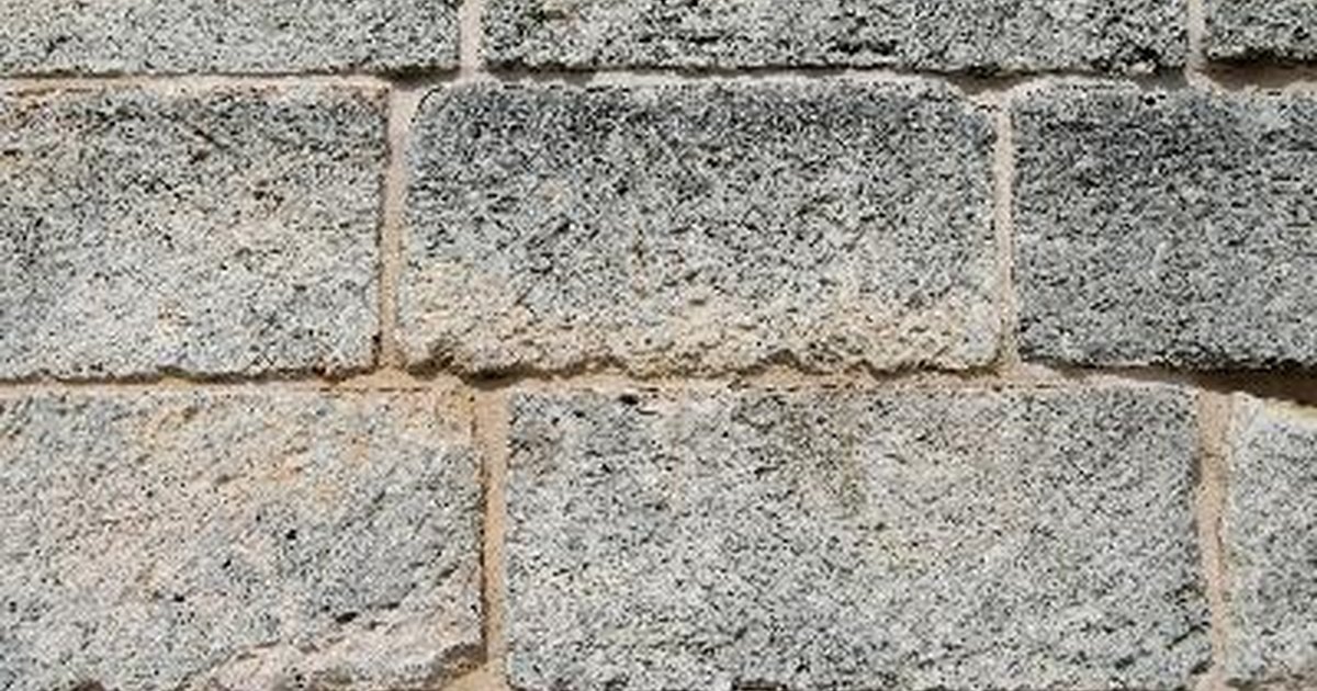 What is the difference between a cinder block & a cement block? | eHow UK