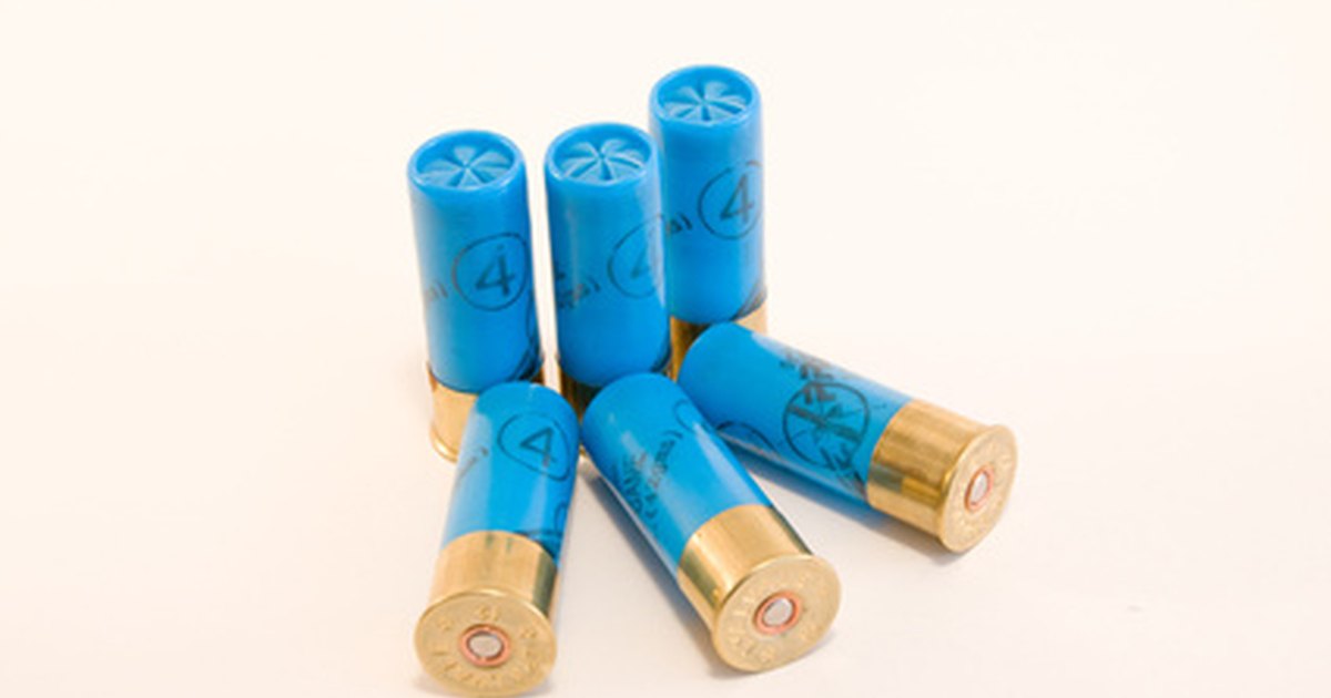 How to Reload Blank Shot Shells | eHow UK