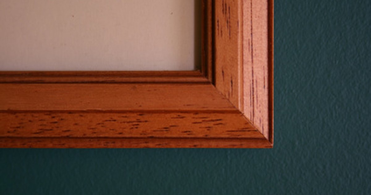 How to Restore Antique Picture Frames eHow UK