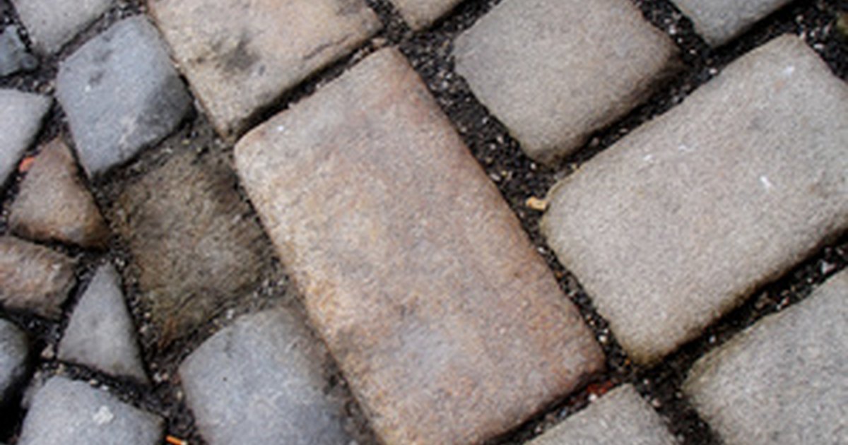 how-to-lay-paving-slabs-on-grass-ehow-uk