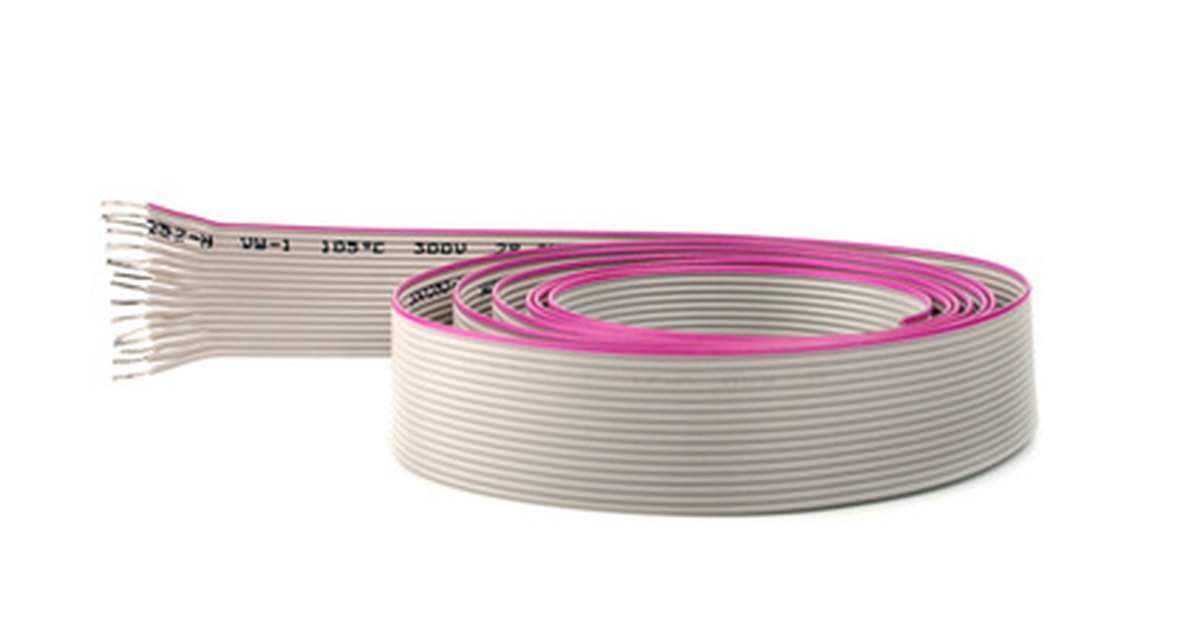 How to run speaker wires under carpet | eHow UK