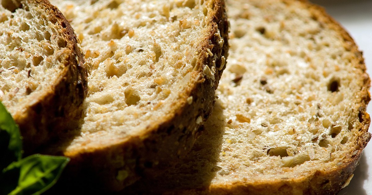 ¿Qué ingredientes tiene el pan de trigo integral? | eHow ¿Qué ingredientes tiene el pan de trigo integral? | eHow