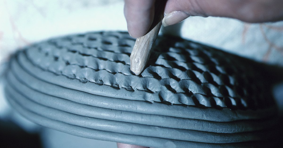 Hand-building pottery projects | eHow UK