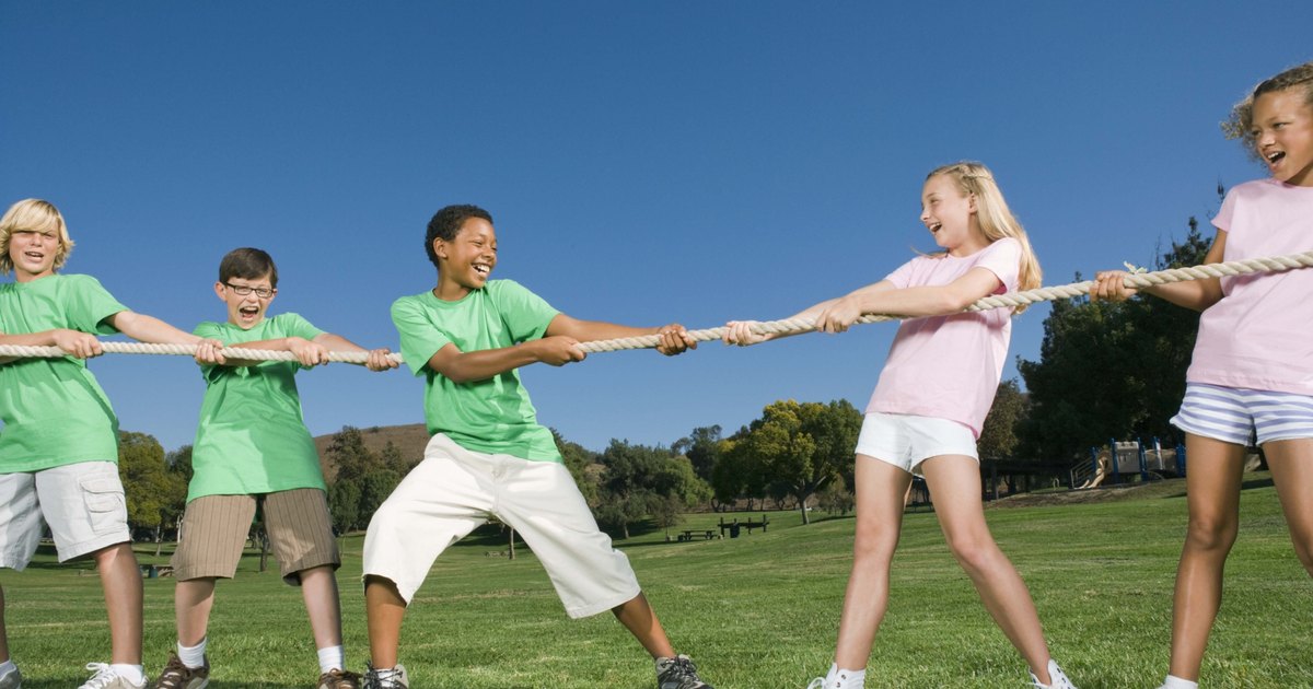 team-building-activities-for-young-adults-ehow-uk