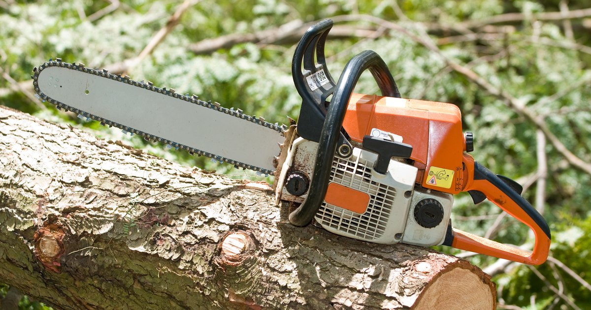 how-to-replace-the-starter-rope-on-a-stihl-chainsaw-ehow-uk