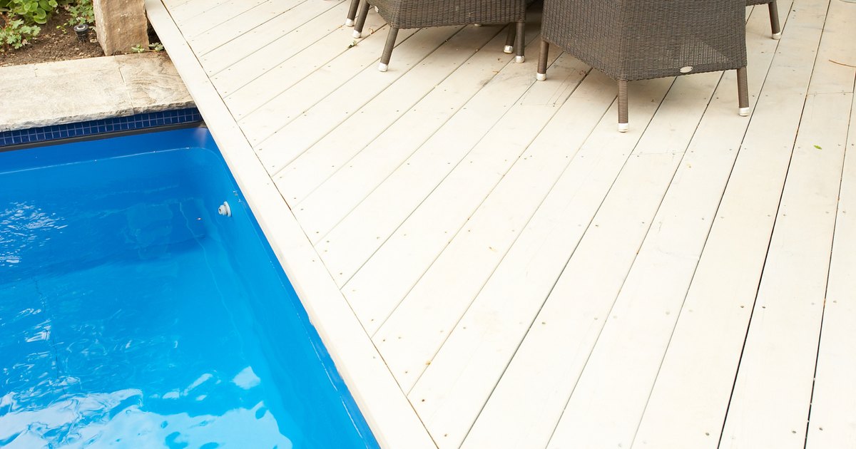 How To Remove Algae From Wooden Deck