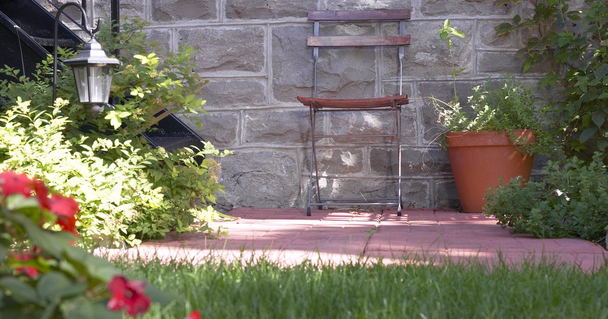 Ideas para pequeños patios traseros | eHow en Español