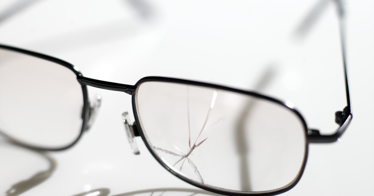 How to Repair Eyeglass Temples eHow UK