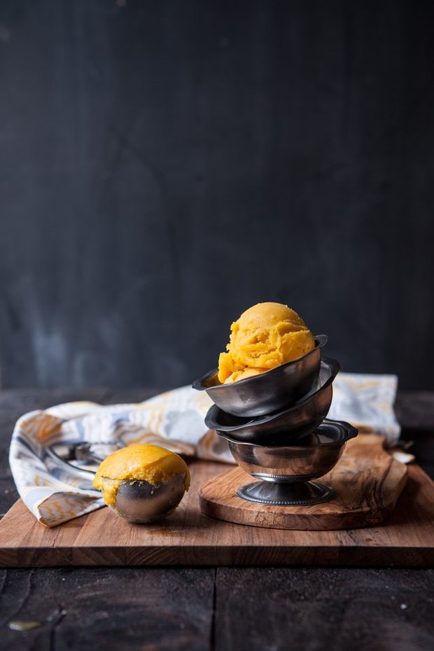 Cómo hacer helado de mango casero