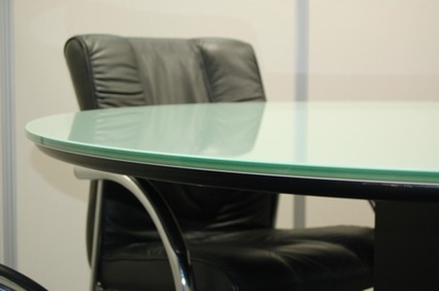 Ideas para reemplazar el tablero de cristal de tu mesa una vez que ...