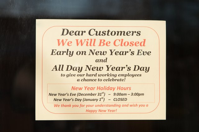 How to Post a Sign for the Observance of a Holiday | eHow