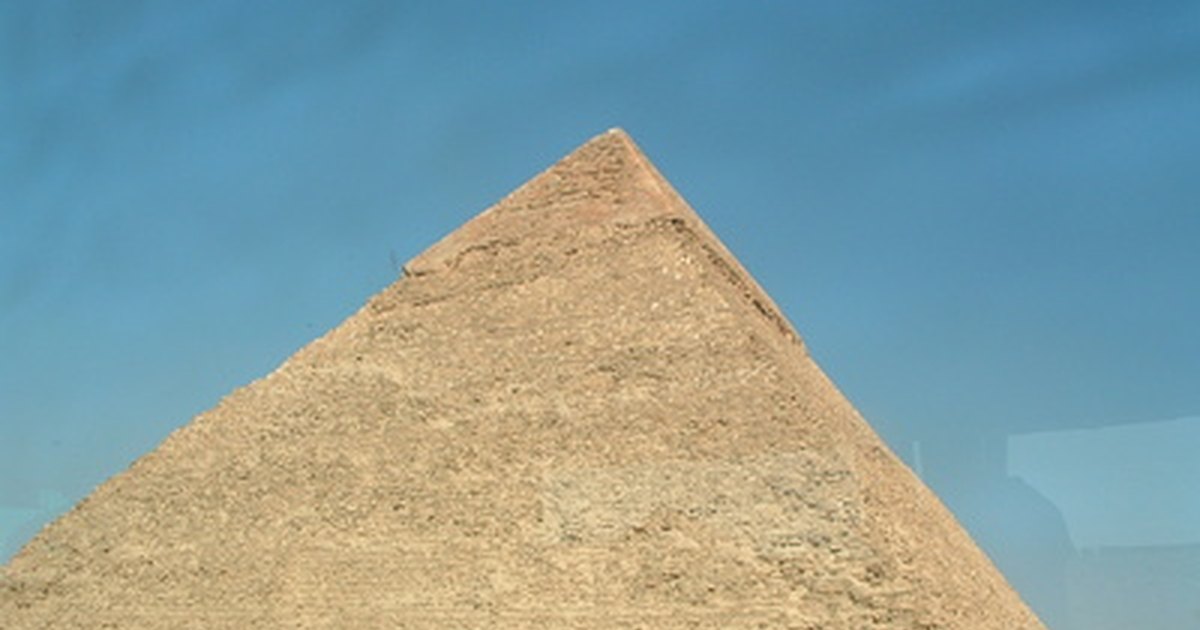 How to Make a Wooden Pyramid | eHow UK